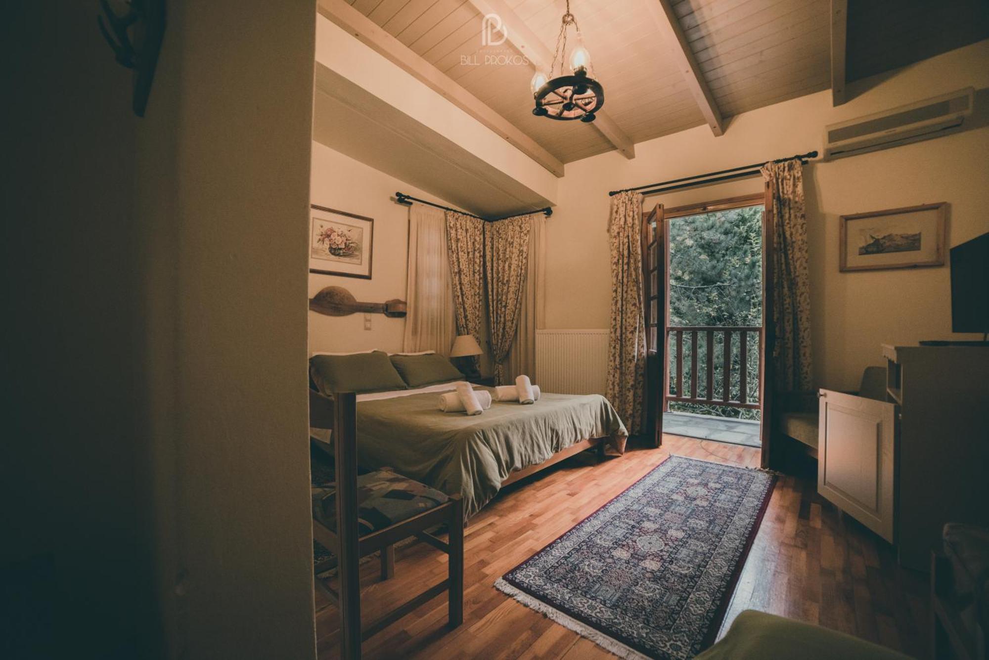 Bourazani Wild Life Resort Konitsa Rom bilde