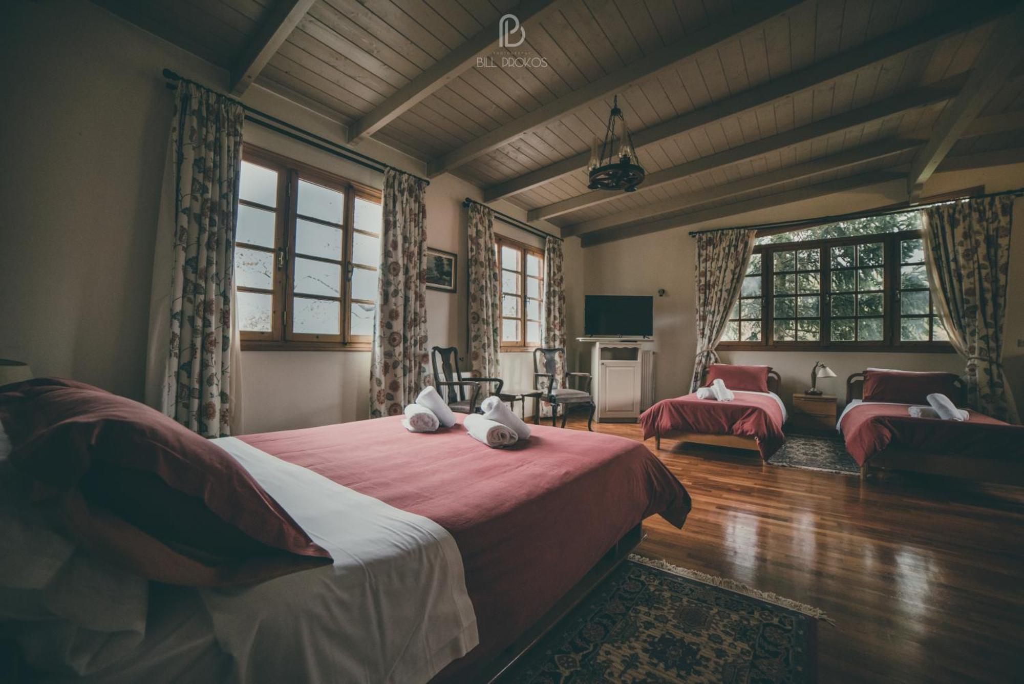 Bourazani Wild Life Resort Konitsa Rom bilde