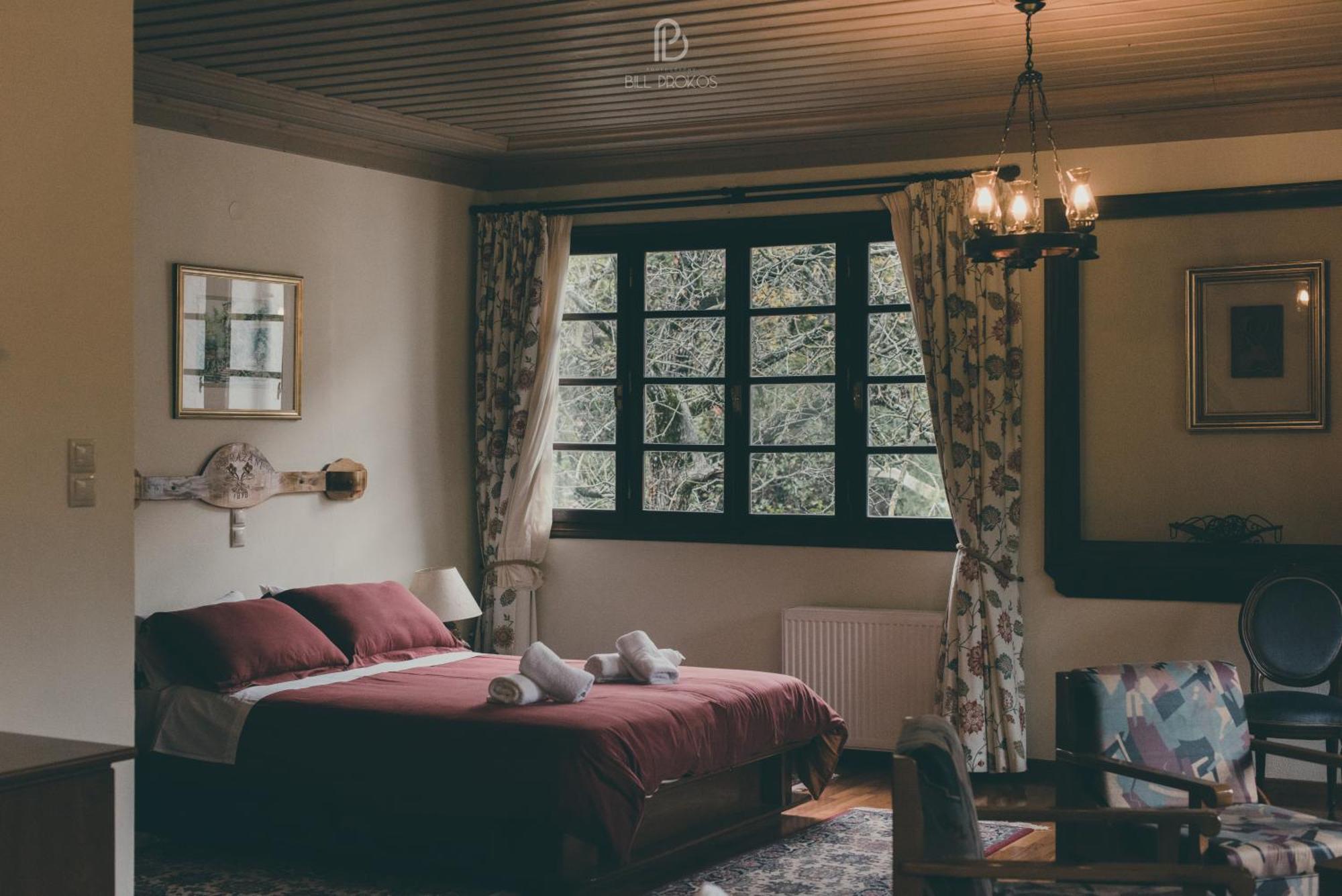 Bourazani Wild Life Resort Konitsa Rom bilde