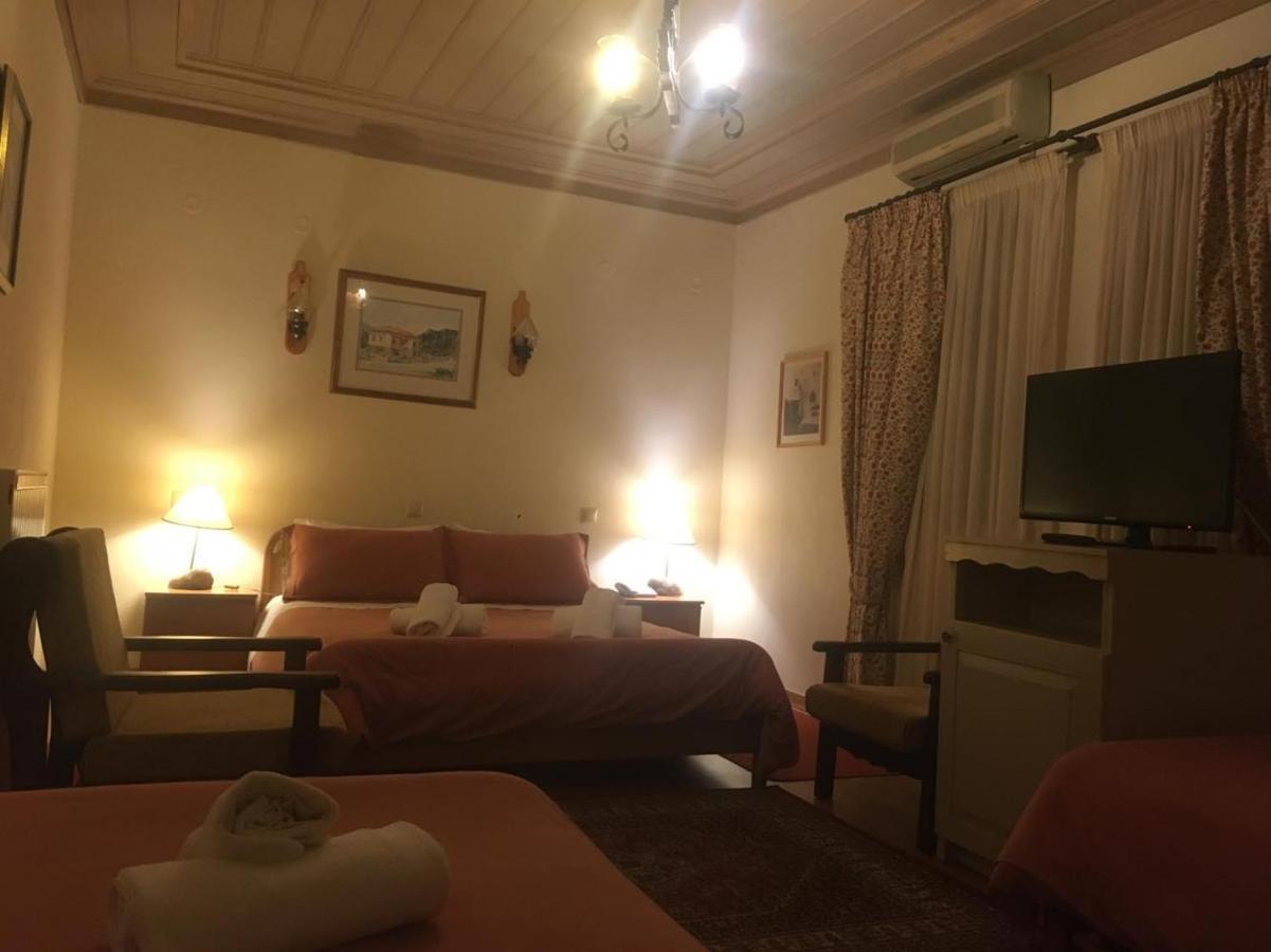 Bourazani Wild Life Resort Konitsa Rom bilde